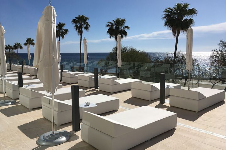 Sundeck 180 of 187