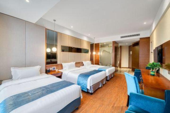 General 19 of 23