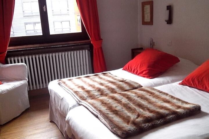 Room 14 of 26