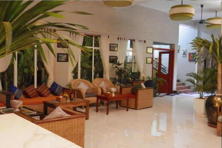 Hotel Interior 6 of 106