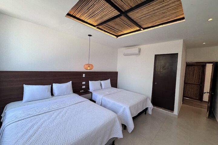 Room 12 of 41