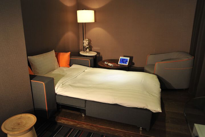 Room 4 of 108