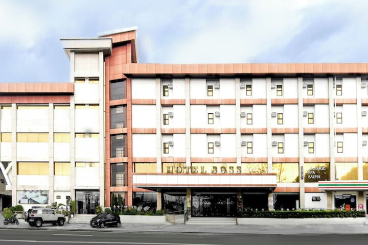 Palette in Angeles Pampanga near Clark International Airport (Formerly Boss Hotel)
