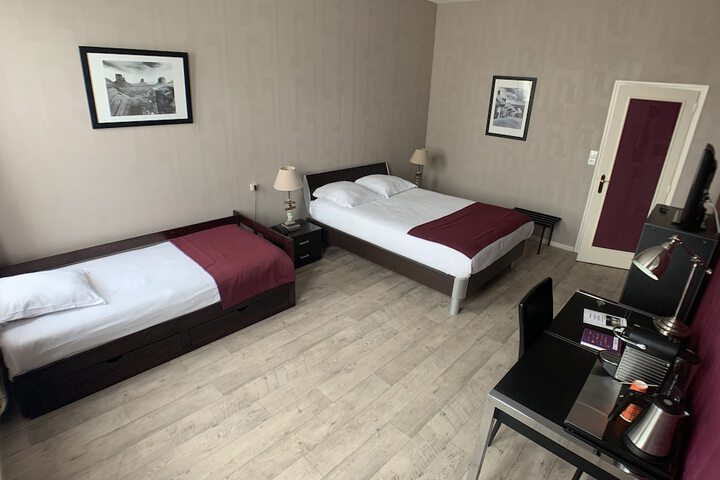 Room 5 of 50