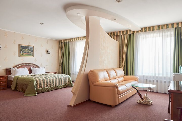 Room 20 of 74