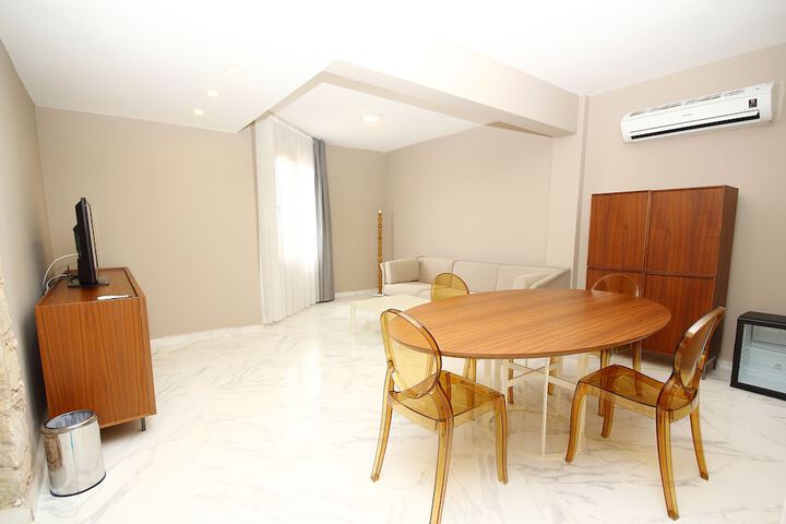 Room 40 of 88