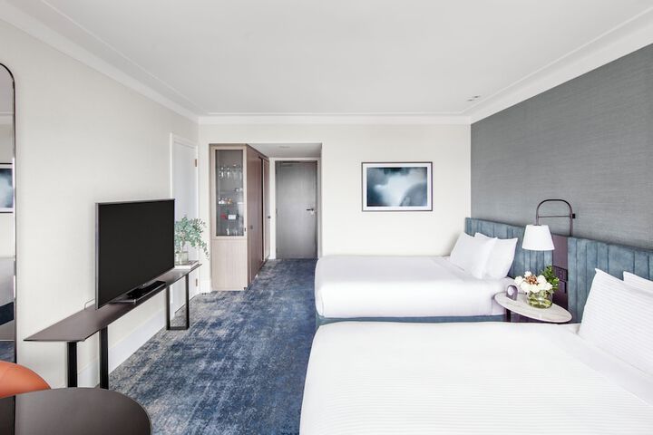 Room 21 of 99