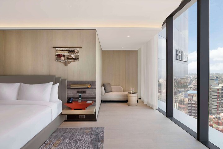 Room 21 of 68