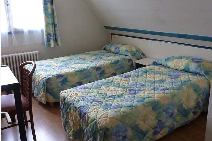 Room 3 of 15