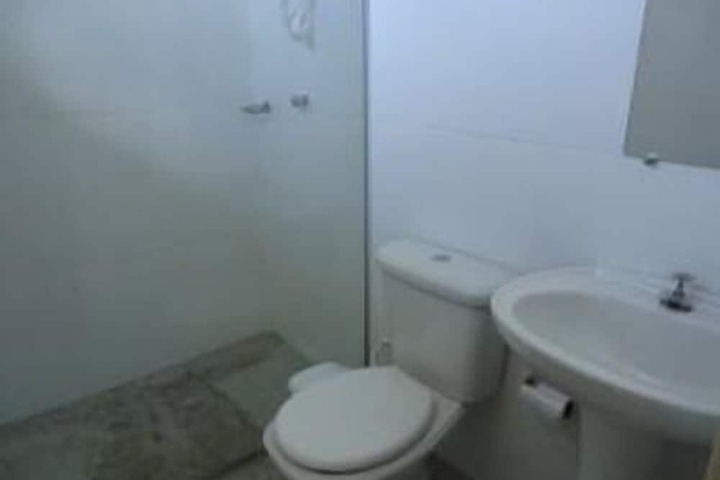 Room 16 of 43