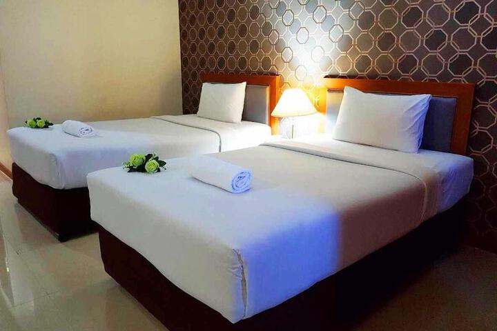 Room 43 of 72