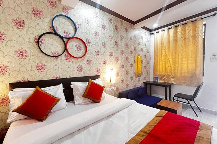 Room 15 of 20