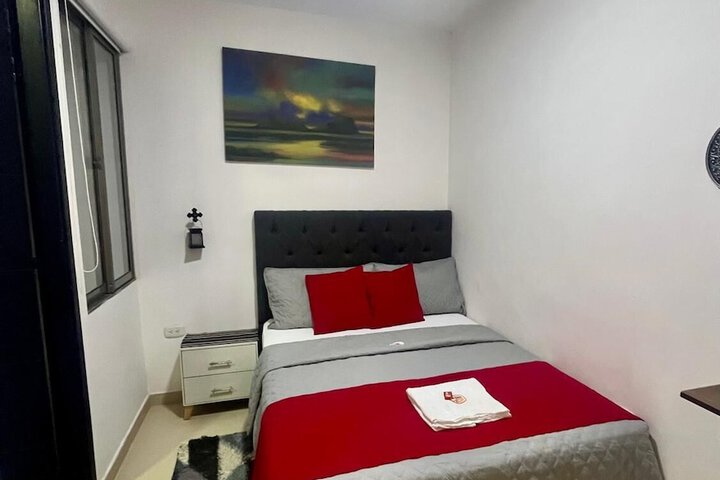 Room 17 of 28