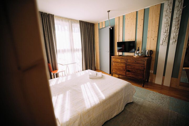 Room 7 of 55