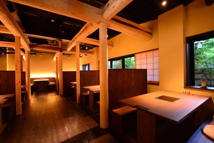 Dining Photos