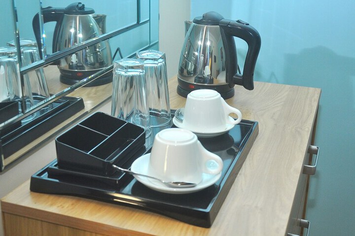 Breakfast/Coffee Service 11 of 24