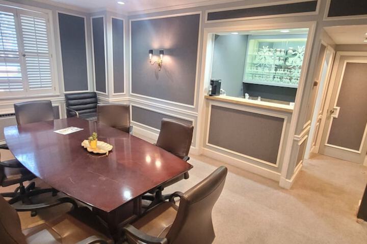 Business Center 138 of 147