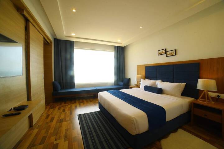Room 13 of 46