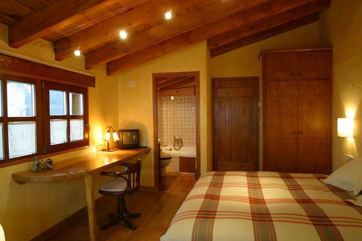 Room 9 of 52