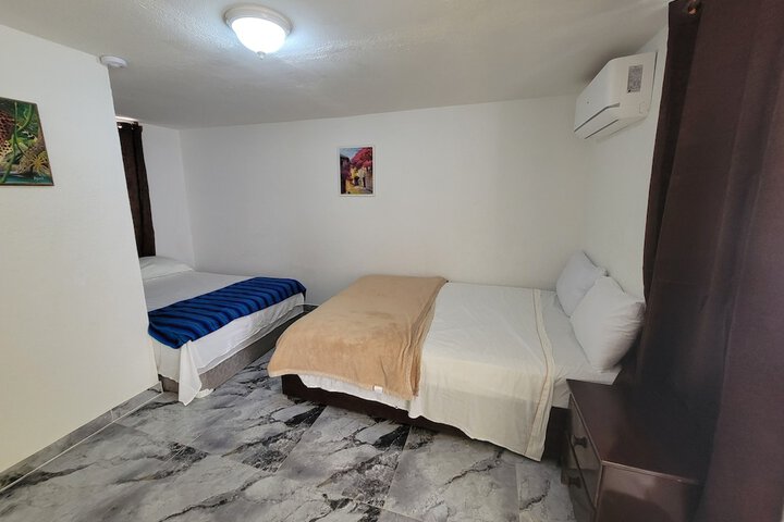 Room 9 of 30