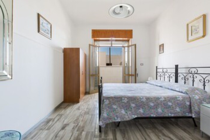 Room 47 of 113