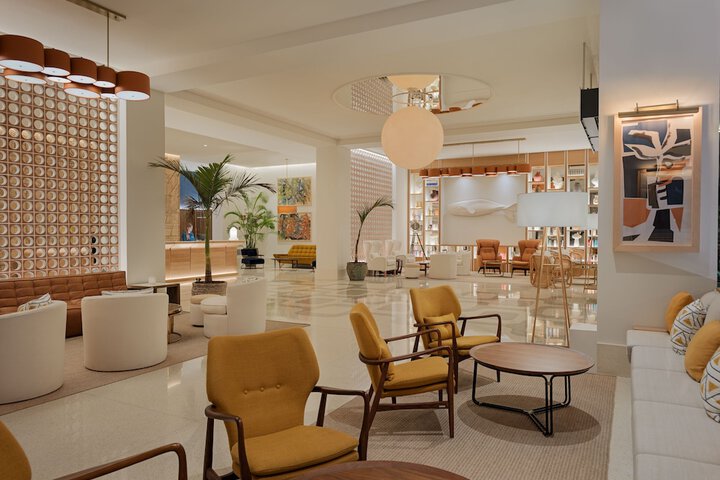 Hotel Interior 10 of 97