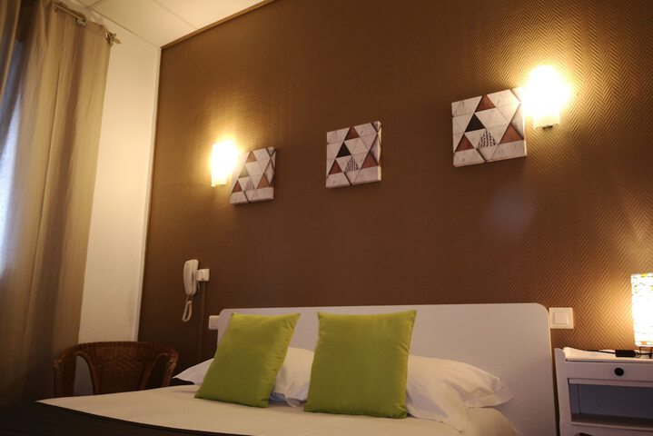 Room 14 of 41