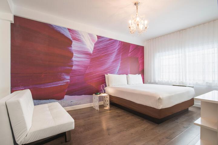 Standard Room, King or Two Doubles (3 of 5)