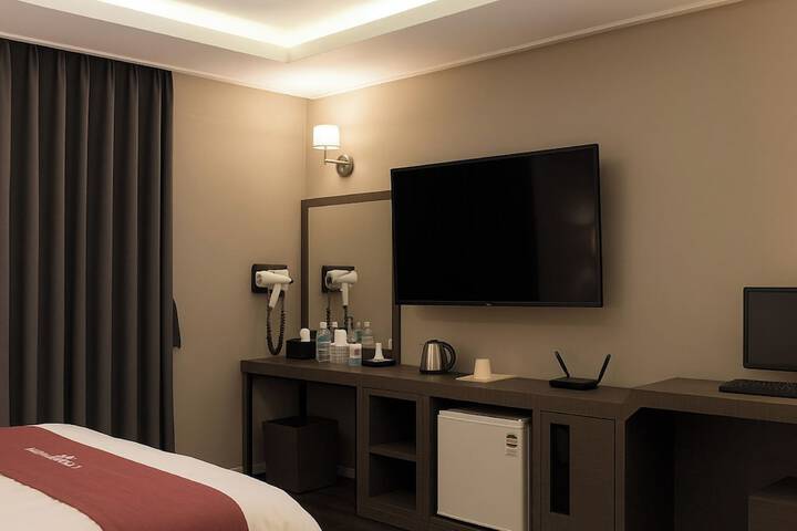 Room 21 of 85