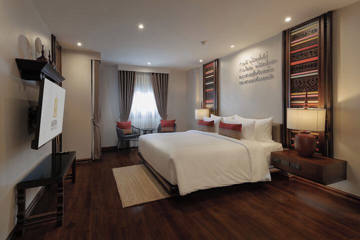 Room 6 of 46