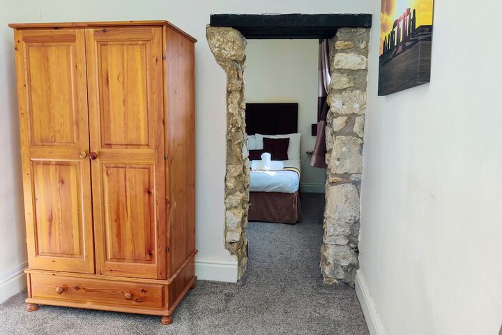 Room 45 of 90