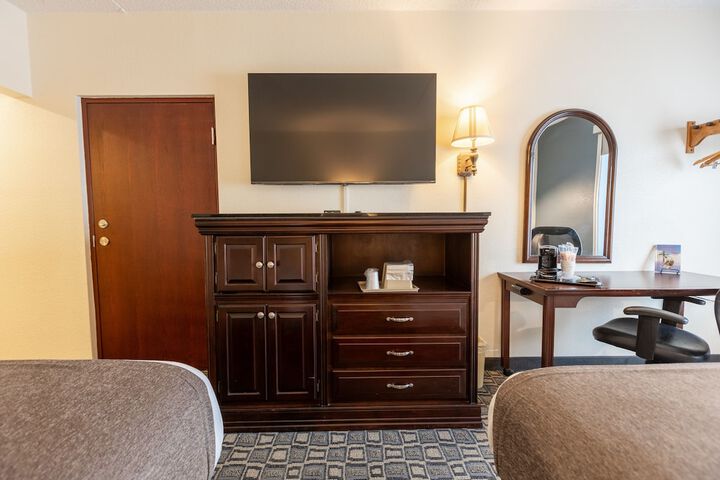 Room 22 of 61