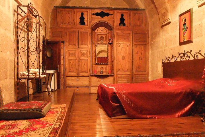 Room 28 of 486