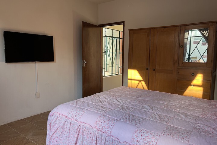 Room 4 of 31