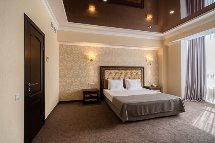 Room 43 of 112