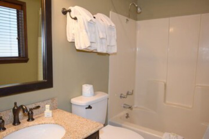 Room 3 of 22