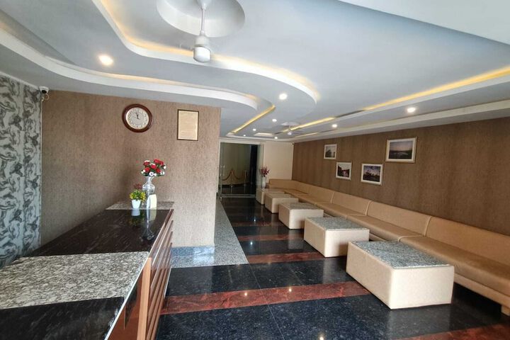 Hotel Interior 8 of 91
