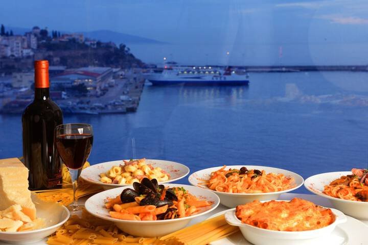 Dining 61 of 107