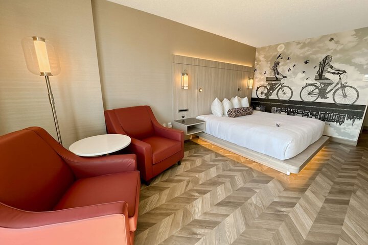 Room 11 of 88