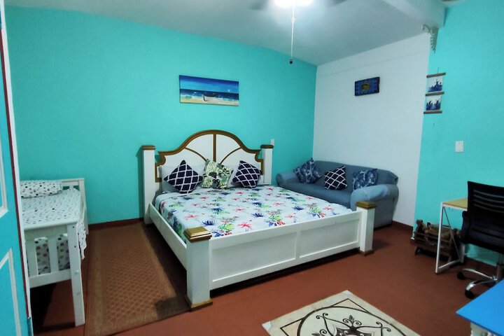 Room 14 of 50