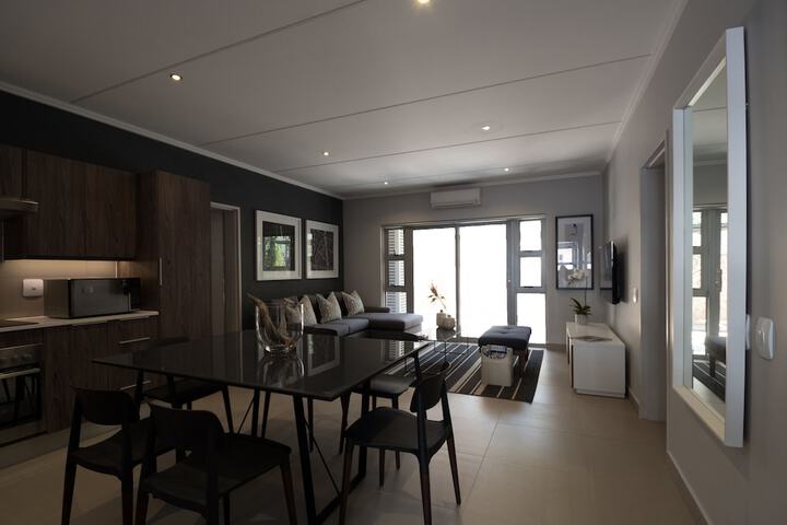 Room 7 of 27