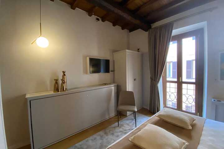 Room 18 of 50