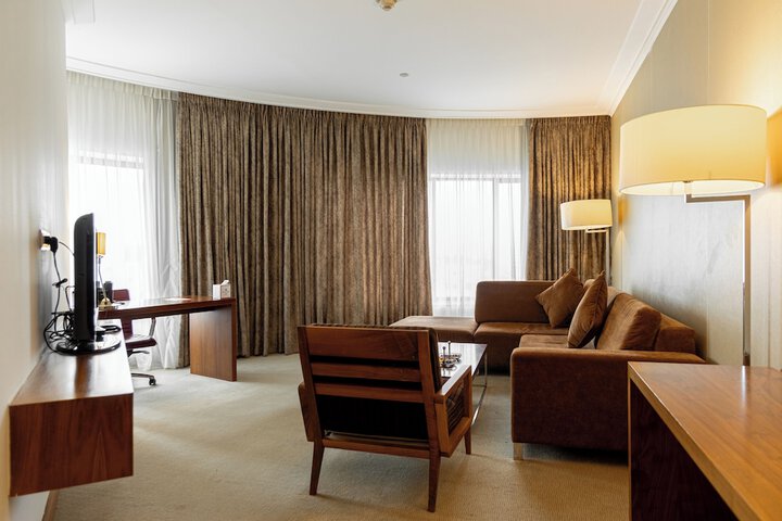 Room 25 of 64