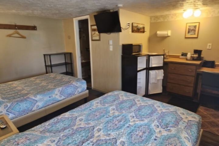 Room 47 of 115