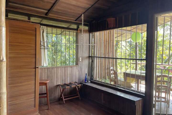 Room 8 of 22