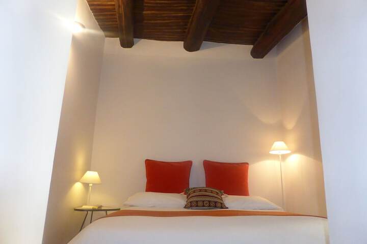 Room 18 of 30