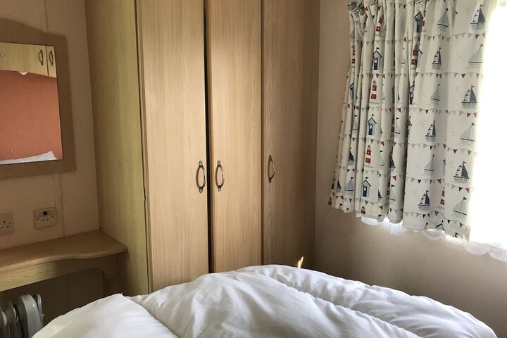 Room 27 of 101