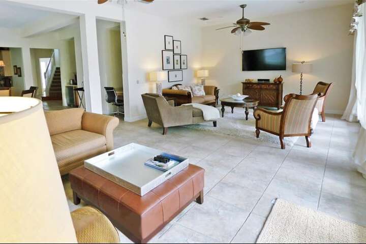 Hotel Interior 2 of 31