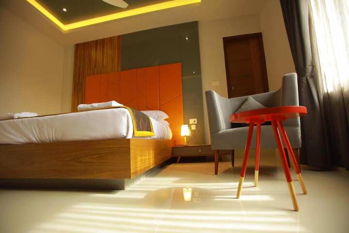 Room 18 of 46
