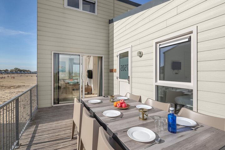 Terrace/Patio 7 of 41